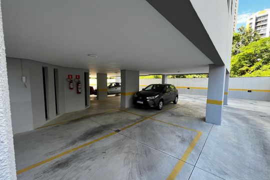 Garagem de apartamento à venda com 3 quartos, 115m² em Chora Menino, São Paulo