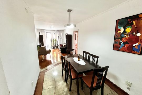 Sala de apartamento à venda com 3 quartos, 115m² em Chora Menino, São Paulo
