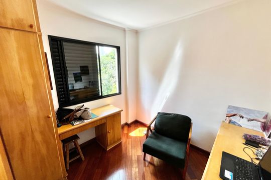 Quarto 1 de apartamento à venda com 3 quartos, 115m² em Chora Menino, São Paulo