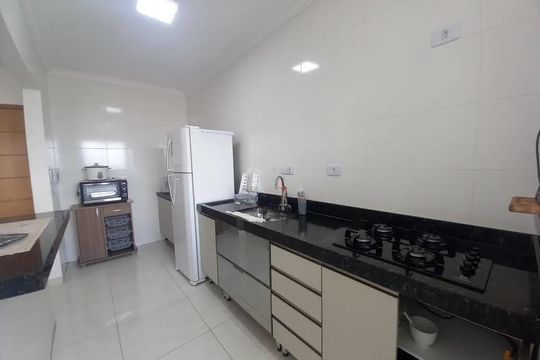 Cozinha de apartamento para alugar com 2 quartos, 64m² em Aviação, Praia Grande