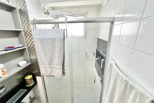 Banheiro da Suíte de apartamento à venda com 3 quartos, 76m² em Santa Terezinha, São Paulo