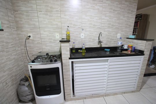 Cozinha de casa à venda com 1 quarto, 84m² em Curicica, Rio de Janeiro