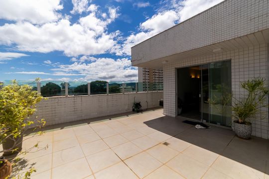 Cobertura de apartamento para alugar com 3 quartos, 180m² em Colégio Batista, Belo Horizonte
