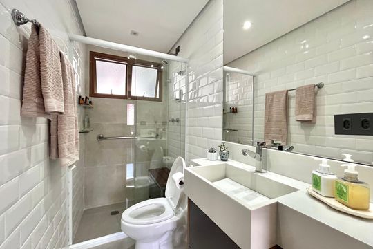 Banheiro Social de apartamento à venda com 2 quartos, 108m² em Vila Mascote, São Paulo
