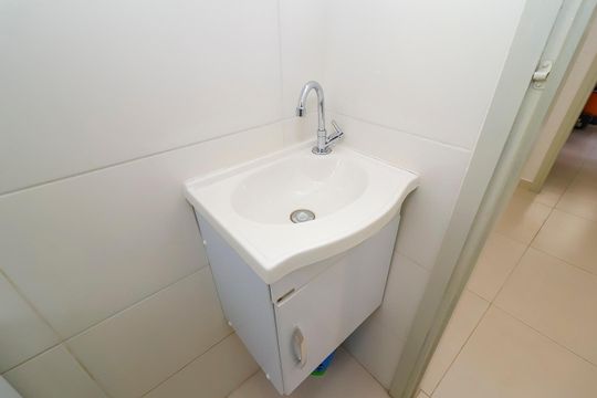 Banheiro de apartamento para alugar com 2 quartos, 48m² em Itaquera, São Paulo