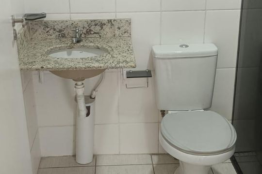 Banheiro de apartamento para alugar com 2 quartos, 53m² em Jardim Nova Alvorada, Hortolândia