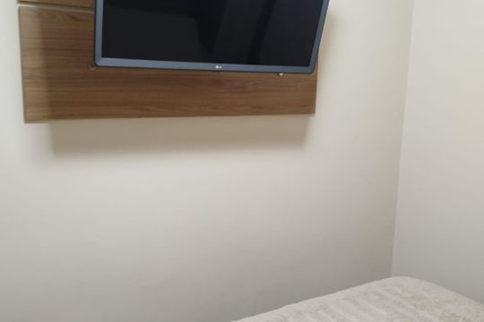 Quarto de apartamento à venda com 3 quartos, 56m² em Jardim Cocaia, Guarulhos