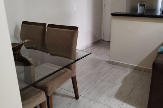 Sala de apartamento à venda com 3 quartos, 56m² em Jardim Cocaia, Guarulhos