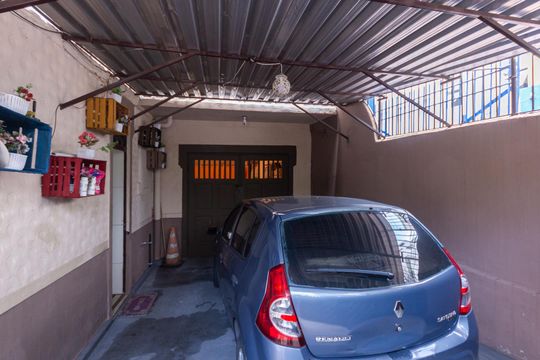 Garagem de casa à venda com 3 quartos, 200m² em Vila Isabel, Rio de Janeiro