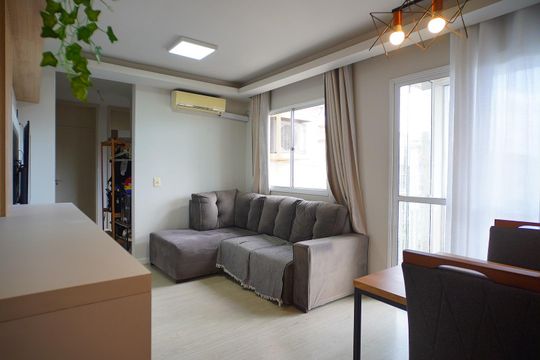 Sala de apartamento à venda com 3 quartos, 69m² em Humaitá, Porto Alegre