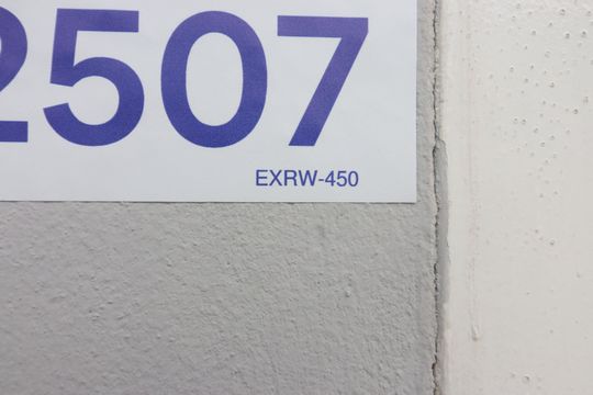Placa  de casa à venda com 2 quartos, 80m² em Km 18, Osasco