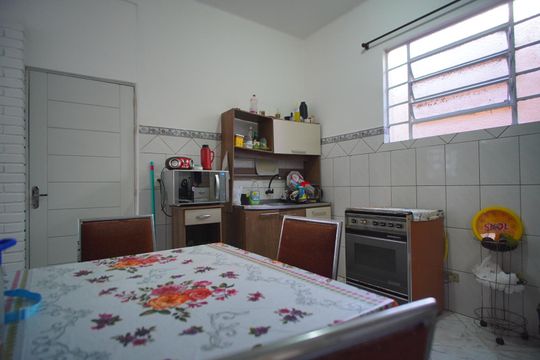 Cozinha de casa à venda com 2 quartos, 280m² em São Sebastião, Porto Alegre