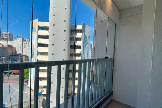 Sacada de kitnet/studio à venda com 1 quarto, 43m² em Pinheiros, São Paulo
