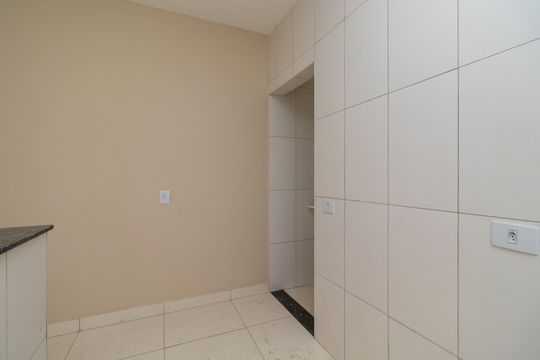 Cozinha de apartamento para alugar com 1 quarto, 40m² em Cidade São Mateus, São Paulo