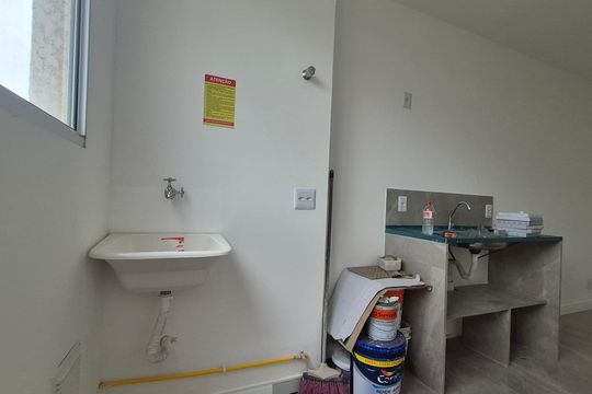Lavanderia  de apartamento para alugar com 2 quartos, 35m² em Jardim Sonia Maria, Santo André