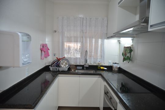 Cozinha de casa à venda com 3 quartos, 100m² em Parque Oratório, Santo André