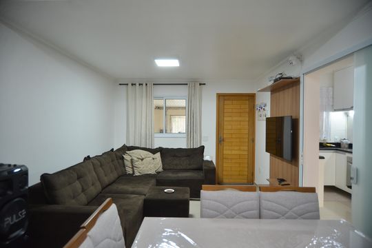 Casa à venda com 3 quartos, 100m² em Parque Oratório, Santo André