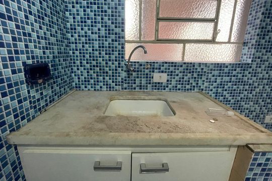 Casa para alugar com 1 quarto, 48m² em Parque São Luís, Embu das Artes