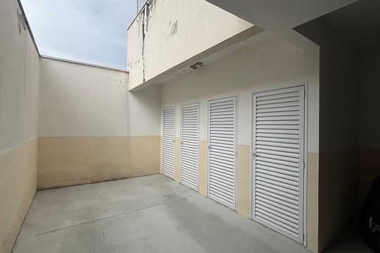 Garagem - Deposito de apartamento à venda com 3 quartos, 162m² em Jardim Santo Antônio, Santo André