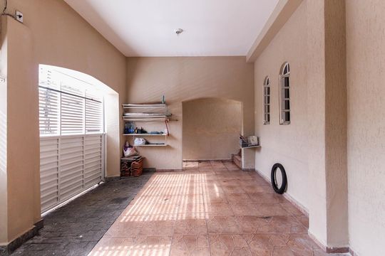 Garagem de casa à venda com 2 quartos, 68m² em Vila Progresso (zona Leste), São Paulo