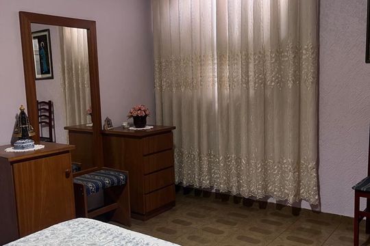 Quarto de casa à venda com 5 quartos, 243m² em Vila Joana, Jundiaí