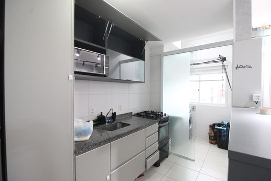Cozinha de apartamento para alugar com 2 quartos, 68m² em Anil, Rio de Janeiro