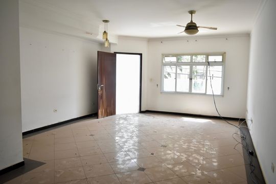 Sala de casa à venda com 5 quartos, 170m² em Vila da Saúde, São Paulo