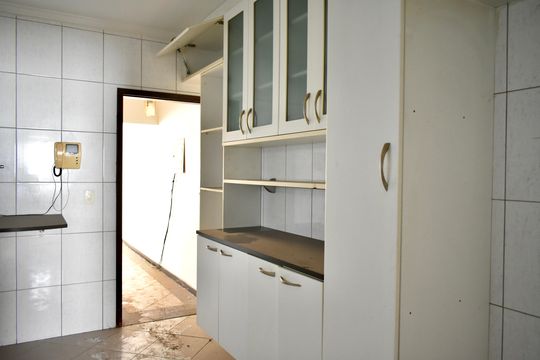 Cozinha de casa à venda com 5 quartos, 170m² em Vila da Saúde, São Paulo