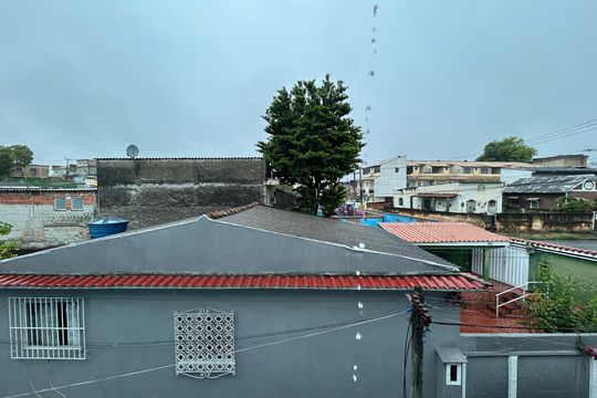 Vista Quarto  de casa para alugar com 2 quartos, 144m² em Bento Ribeiro, Rio de Janeiro