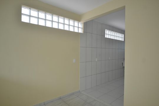 Área de serviço de apartamento para alugar com 2 quartos, 144m² em Bento Ribeiro, Rio de Janeiro