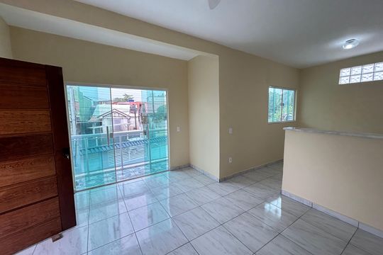 Sala de casa para alugar com 2 quartos, 144m² em Bento Ribeiro, Rio de Janeiro