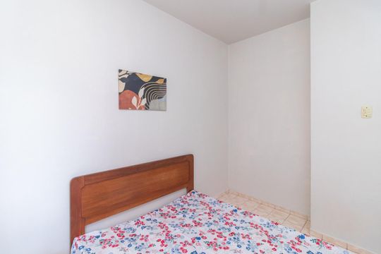 Sala/Quarto de apartamento à venda com 1 quarto, 19m² em Centro Histórico, Porto Alegre