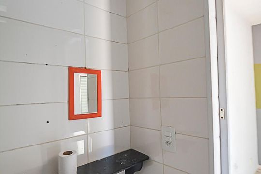 Banheiro de kitnet/studio para alugar com 1 quarto, 30m² em Jardim Gagliardi, São Bernardo do Campo