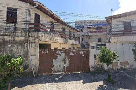Fachada de casa para alugar com 2 quartos, 60m² em Itapuã, Salvador