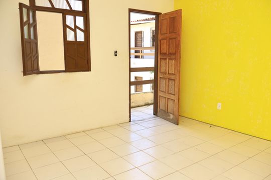 Casa para alugar com 2 quartos, 60m² em Itapuã, Salvador