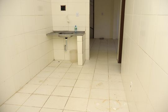 Cozinha de casa para alugar com 2 quartos, 60m² em Itapuã, Salvador