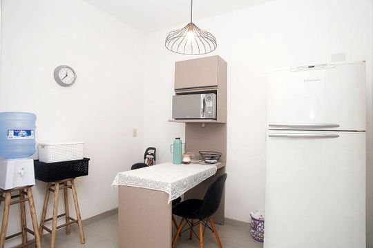 Cozinha de apartamento para alugar com 2 quartos, 87m² em Bom Fim, Porto Alegre