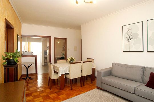 Sala de apartamento para alugar com 2 quartos, 87m² em Bom Fim, Porto Alegre