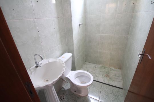 Banheiro de apartamento à venda com 2 quartos, 64m² em Santa Maria, Belo Horizonte