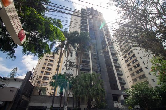Fachada do Prédio de apartamento para alugar com 3 quartos, 122m² em Brooklin, São Paulo