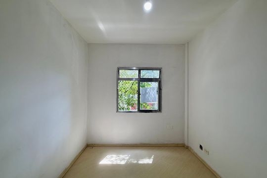 Sala  de apartamento à venda com 2 quartos, 48m² em Santo Amaro, São Paulo