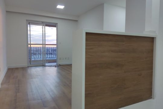 Sala  de apartamento à venda com 2 quartos, 69m² em Vila Andrade, São Paulo