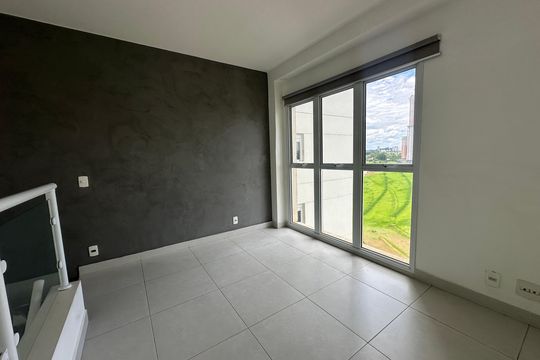 Sala de TV de apartamento para alugar com 3 quartos, 136m² em Alphaville Empresarial, Barueri