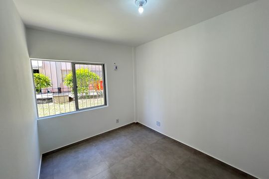 Quarto 1 de apartamento à venda com 2 quartos, 59m² em Jardim Sulacap, Rio de Janeiro