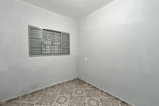 Quarto 2 de casa para alugar com 2 quartos, 85m² em Jardim das Bandeiras, Campinas