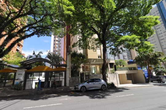Fachada de apartamento à venda com 3 quartos, 122m² em Jardim, Santo André