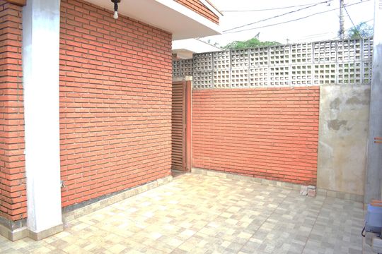 Garagem de casa para alugar com 3 quartos, 250m² em Independência, Ribeirão Preto