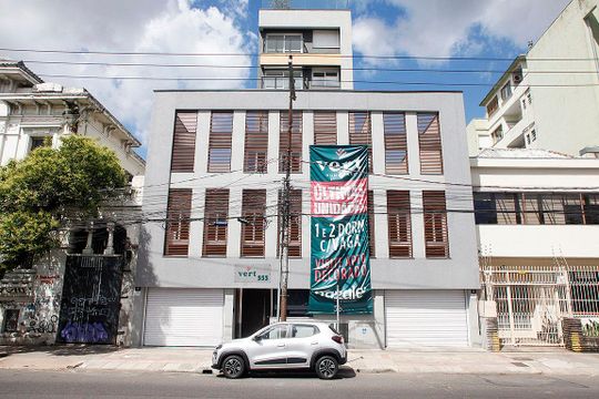 Fachada de kitnet/studio à venda com 1 quarto, 34m² em Farroupilha, Porto Alegre