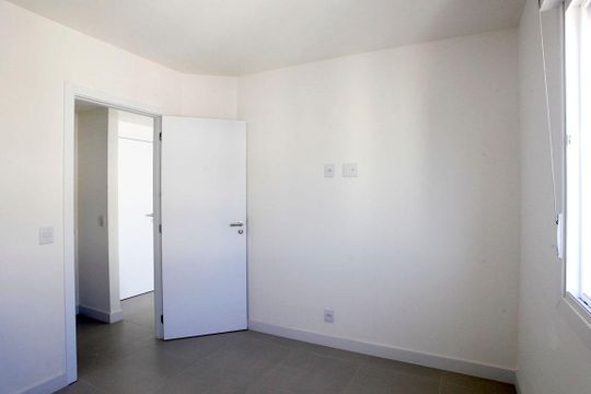 Quarto de kitnet/studio à venda com 1 quarto, 34m² em Farroupilha, Porto Alegre
