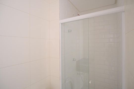 Banheiro de apartamento à venda com 2 quartos, 38m² em Tatuapé, São Paulo